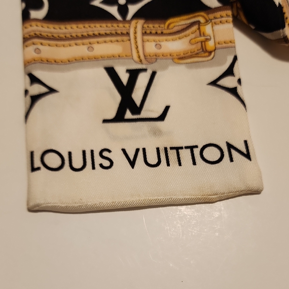 Louis Vuitton Monogram Silk Bandeau/Twilly - Picture 4 of 7